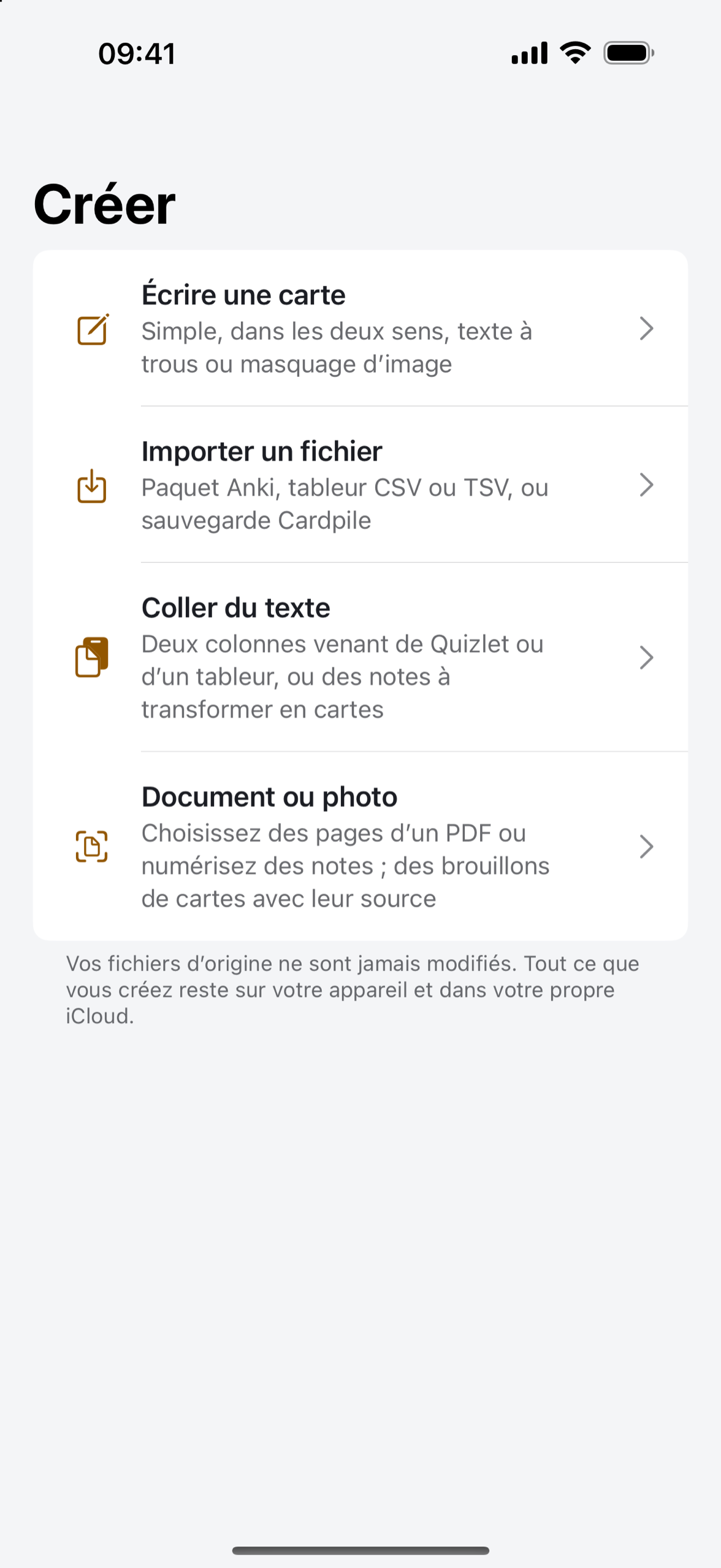 Un paquet Anki importé dans Cardpile sur iPhone, avec les cartes affichées et prêtes à réviser